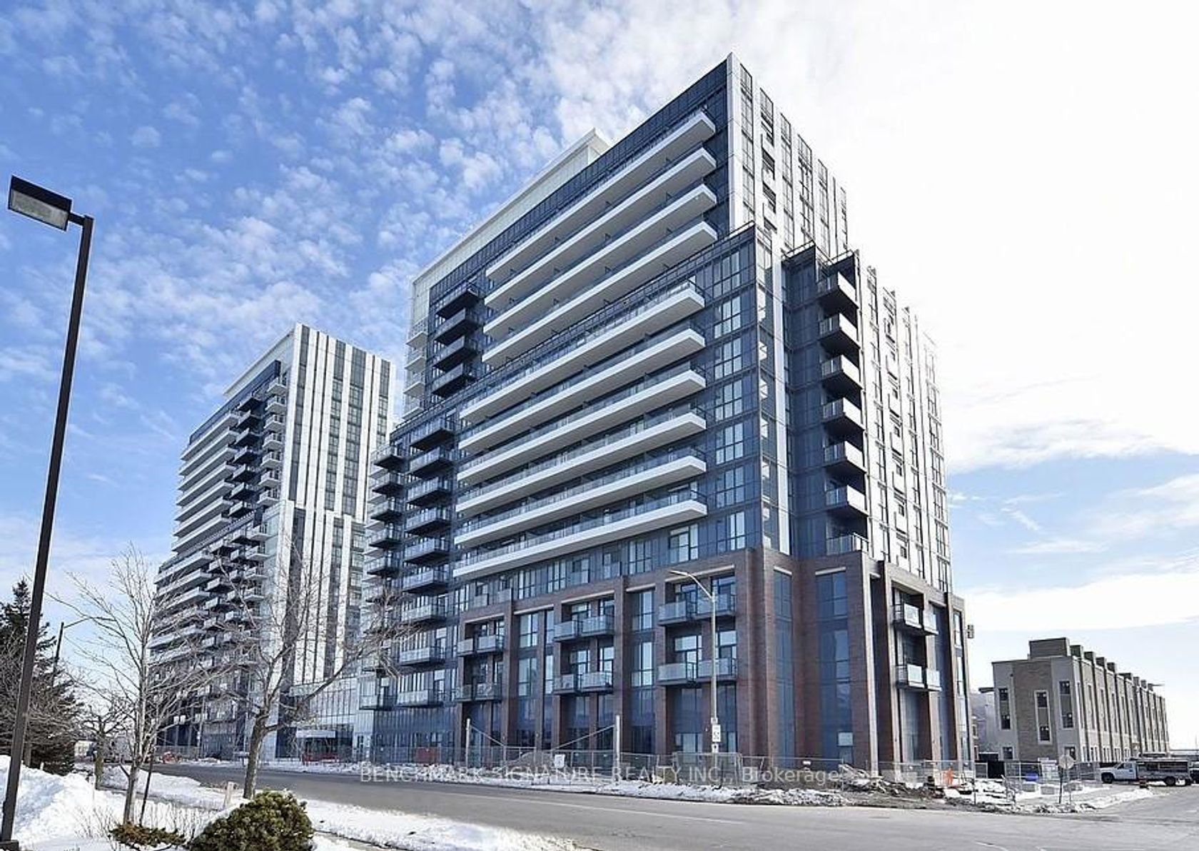 1803 - 38 Honeycrisp Crescent, Vaughan Corporate Centre, Vaughan 