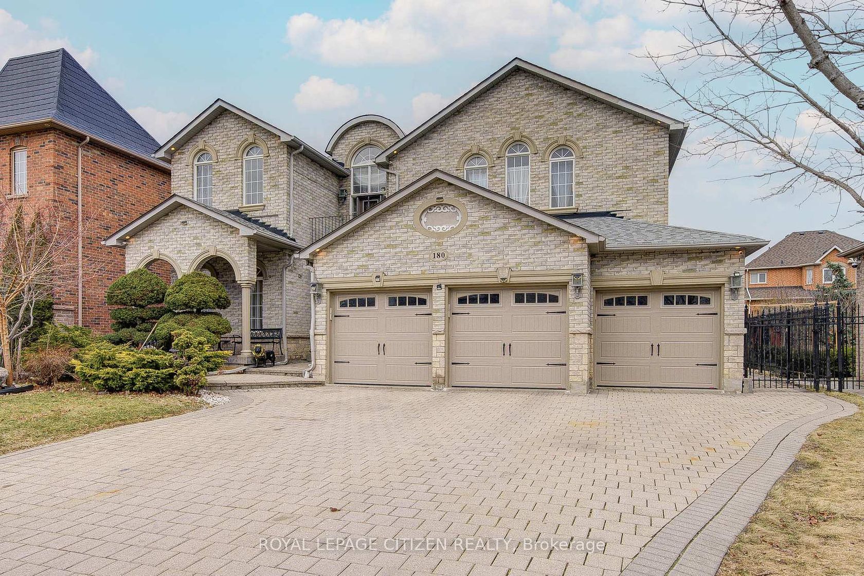 180 Kimber Crescent, East Woodbridge, Vaughan 