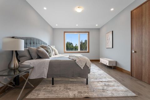 Photo 17 at 28A Twenty First Street, Long Branch, Toronto
