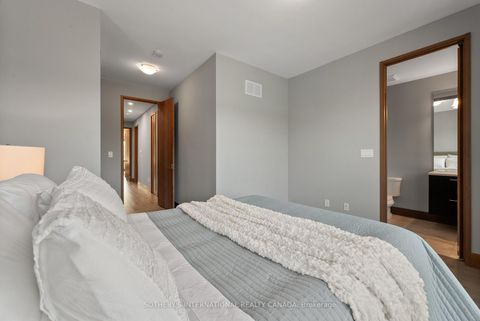 Photo 27 at 28A Twenty First Street, Long Branch, Toronto