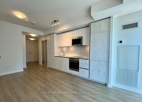 Photo 7 at 4008 - 8 Widmer Street, Waterfront Communities C1, Toronto