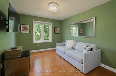 Photo 29 at 11 Grapevine Drive, Vellore Village, Vaughan