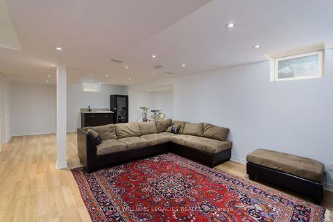 Photo 34 at 11 Grapevine Drive, Vellore Village, Vaughan
