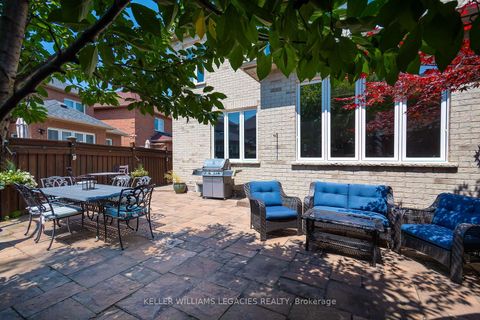 Photo 42 at 11 Grapevine Drive, Vellore Village, Vaughan