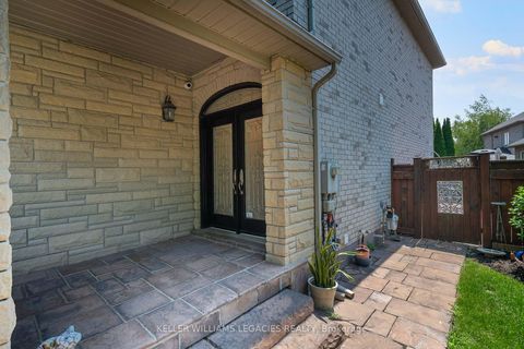 Photo 48 at 11 Grapevine Drive, Vellore Village, Vaughan