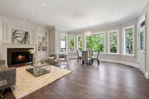 Photo 5 at 242 Parkview Avenue, Willowdale East, Toronto