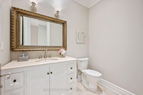 Photo 17 at 242 Parkview Avenue, Willowdale East, Toronto