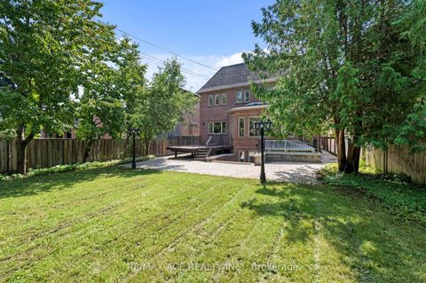 Photo 29 at 242 Parkview Avenue, Willowdale East, Toronto