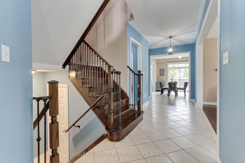 Photo 9 at 56 Pointon Street, Bayview Northeast, Aurora