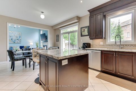 Photo 16 at 56 Pointon Street, Bayview Northeast, Aurora