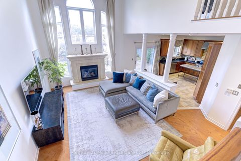 Photo 11 at 2301 Hertfordshire Way, JC Joshua Creek, Oakville