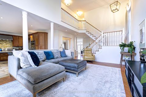 Photo 12 at 2301 Hertfordshire Way, JC Joshua Creek, Oakville