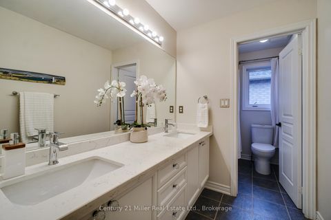 Photo 32 at 2301 Hertfordshire Way, JC Joshua Creek, Oakville
