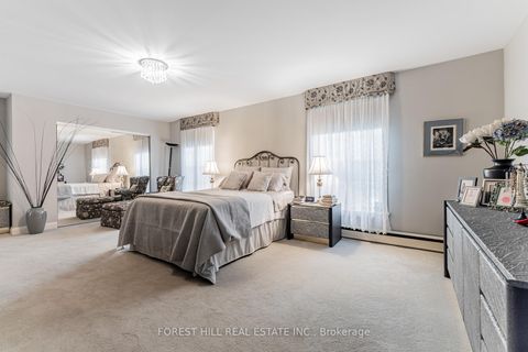 Photo 18 at 31 Fifeshire Road E, Windfields, Toronto