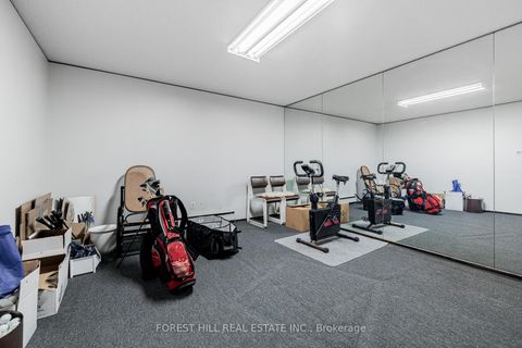 Photo 27 at 31 Fifeshire Road E, Windfields, Toronto