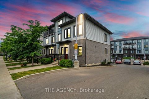 Photo 2 at 7 Forbes Avenue, Eglinton West, Toronto