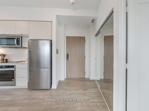 Photo 2 at 317 - 585 Bloor Street E, North St. James Town, Toronto