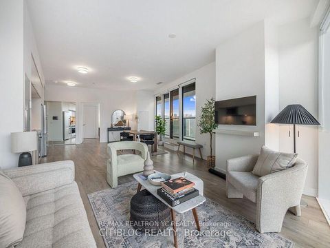 Photo 6 at 317 - 585 Bloor Street E, North St. James Town, Toronto