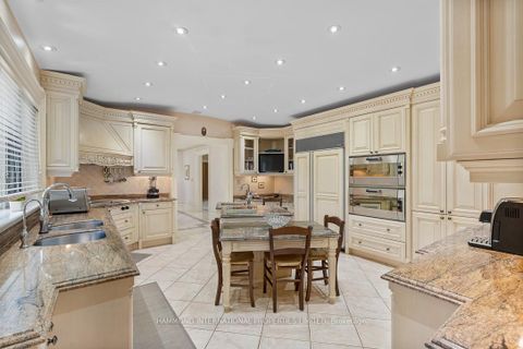 Photo 5 at 19 RIVERSIDE Boulevard, Uplands, Vaughan