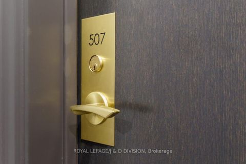 Photo 1 at 507 - 7 Broadway Avenue, Mount Pleasant West, Toronto