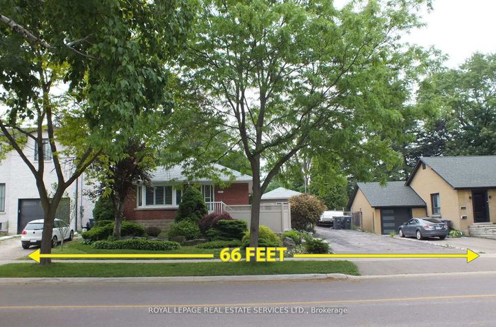 Photo 2 at 1361 Kenmuir Avenue, Mineola, Mississauga