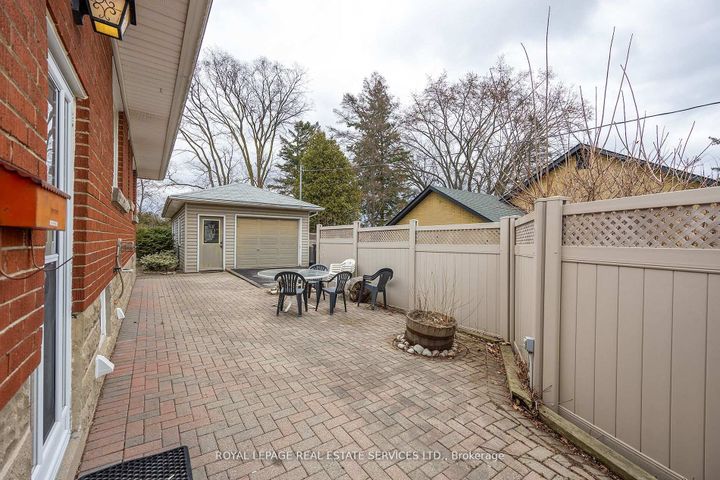 Photo 17 at 1361 Kenmuir Avenue, Mineola, Mississauga
