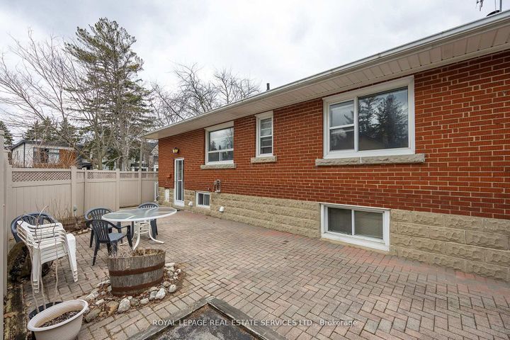 Photo 18 at 1361 Kenmuir Avenue, Mineola, Mississauga
