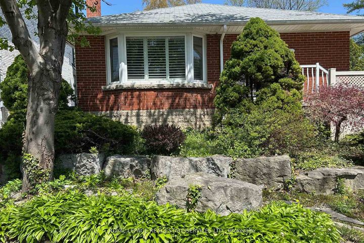Photo 21 at 1361 Kenmuir Avenue, Mineola, Mississauga