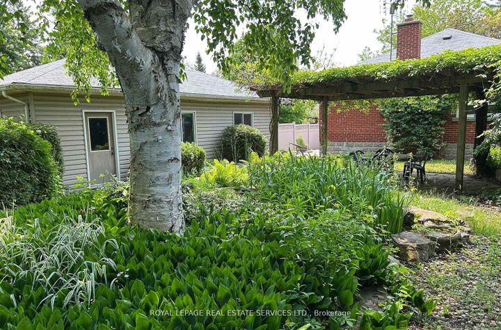 Photo 27 at 1361 Kenmuir Avenue, Mineola, Mississauga