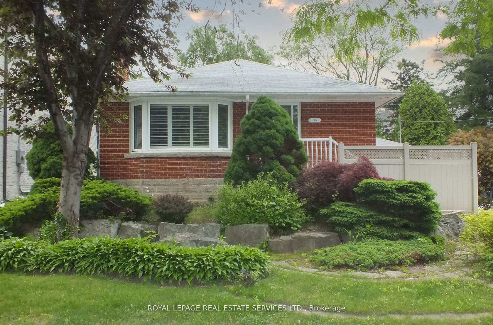 1361 Kenmuir Avenue, Mineola, Mississauga 2