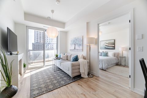 Photo 16 at 406 - 335 Wheat Boom Drive, JM Joshua Meadows, Oakville