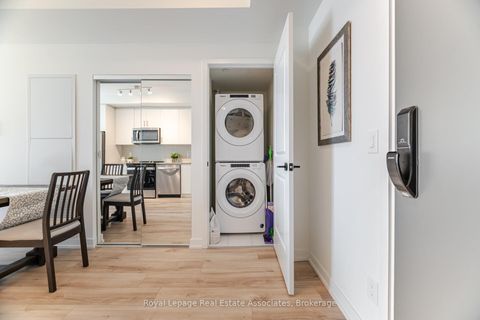 Photo 31 at 406 - 335 Wheat Boom Drive, JM Joshua Meadows, Oakville