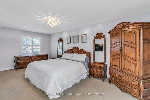 Photo 23 at 71 Hawman Avenue, Vaughan Grove, Vaughan
