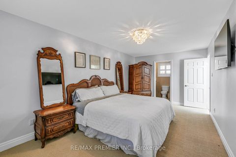 Photo 24 at 71 Hawman Avenue, Vaughan Grove, Vaughan