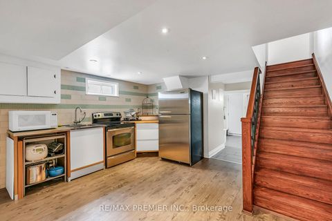 Photo 33 at 71 Hawman Avenue, Vaughan Grove, Vaughan