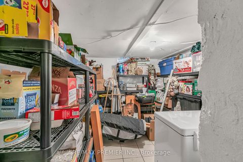 Photo 38 at 71 Hawman Avenue, Vaughan Grove, Vaughan