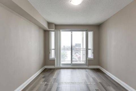 Photo 14 at 615 - 370 Highway 7, Doncrest, Richmond Hill