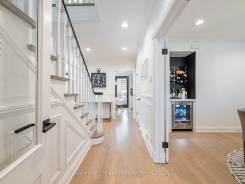 Photo 3 at 6 Glenarden Road, Forest Hill North, Toronto