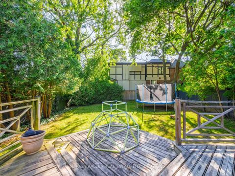 Photo 10 at 6 Glenarden Road, Forest Hill North, Toronto