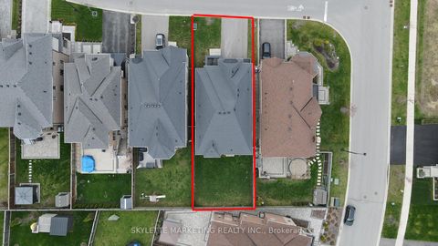 Photo 34 at 3 Lavender Valley Drive, King City, King