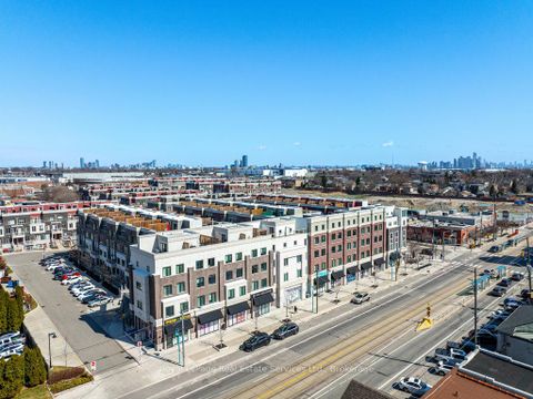Photo 2 at 14 - 3580 Lake Shore Boulevard W, Long Branch, Toronto