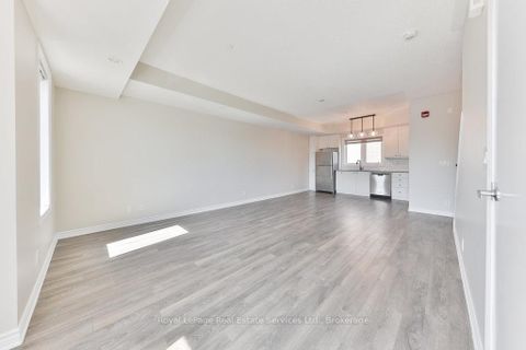 Photo 3 at 14 - 3580 Lake Shore Boulevard W, Long Branch, Toronto