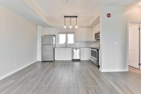 Photo 7 at 14 - 3580 Lake Shore Boulevard W, Long Branch, Toronto