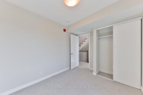 Photo 15 at 14 - 3580 Lake Shore Boulevard W, Long Branch, Toronto