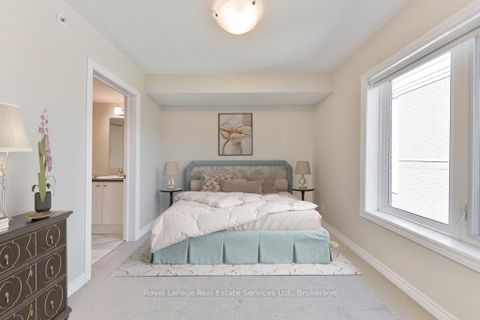 Photo 37 at 14 - 3580 Lake Shore Boulevard W, Long Branch, Toronto