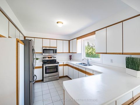 Photo 17 at 155 Silverhill Drive, City Centre West, Toronto