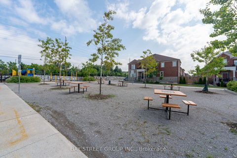 Photo 34 at 65 Bellflower Lane, Oak Ridges Lake Wilcox, Richmond Hill