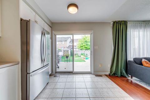 Photo 18 at 2457 Springforest Drive, BC Bronte Creek, Oakville