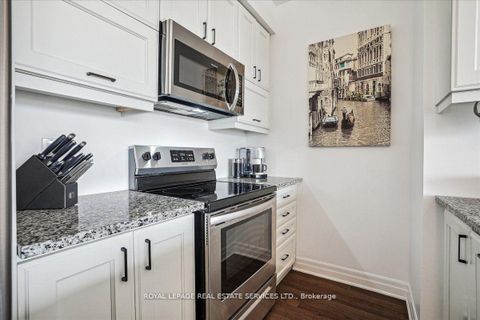 Photo 11 at 105 - 3028 Creekshore Common, GO Glenorchy, Oakville