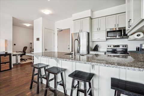 Photo 13 at 105 - 3028 Creekshore Common, GO Glenorchy, Oakville